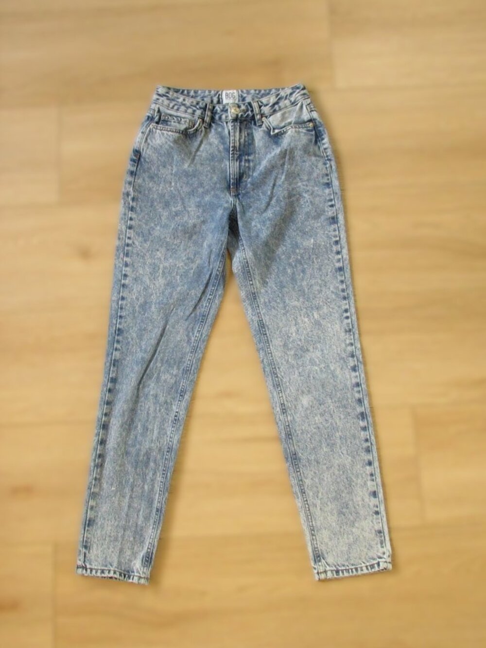 BDG Urban Outfitters Mom High Rise Jeans Size 26 Acid Wash Denim